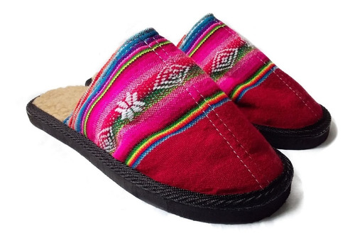 Pantuflas Aguayo Y Corderito - Tierra Adentro Artesanal