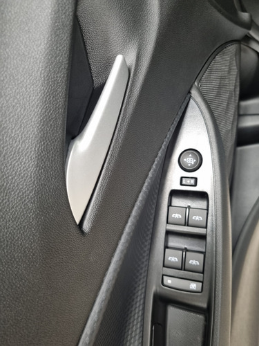 Chevrolet Onix 1.0 Lt