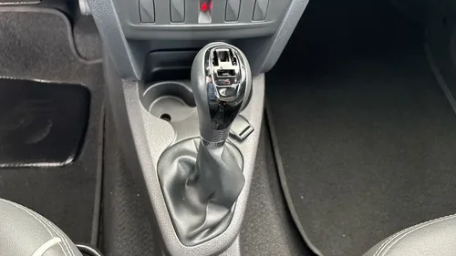 Renault New Logan Intens 2022