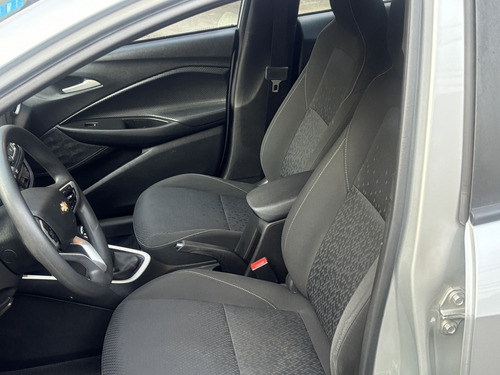 Chevrolet Onix plus 1.0 Ltz Turbo 4p