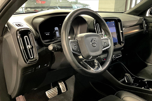 Volvo XC40 5p Recharge BEV