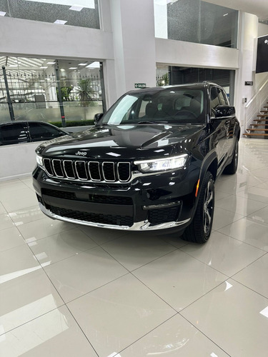 Jeep Grand Cherokee 3.6 Limited 286hp Techo + Llantas 18