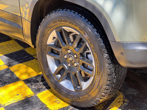 Land Rover Defender P400 2021