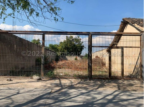 Milagros Inmuebles Terreno Venta Cabudare Lara Zona Centro Economica Residencial Economico Comercial Oportunidad Pecio Inmobiliaria Rentahouse N° 23-25748