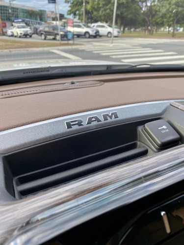 Imagem 14 de 16 de Ram 2500 Laramie 6.7 Turbo Diesel 4x4 Aut - Mônaco Automóve.