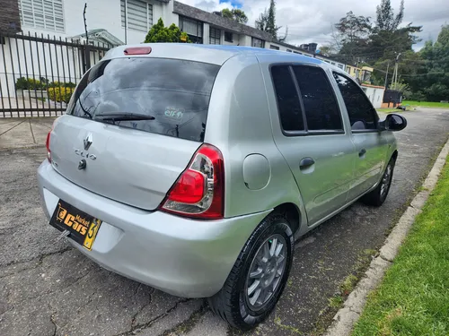 Renault CLIO STYLE 1.2 STYLE