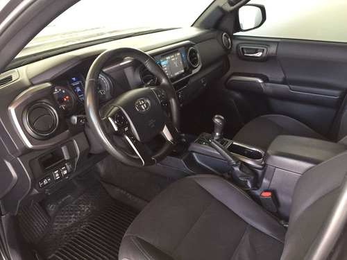 Imagen 9 de 14 de Toyota Tacoma 2017 3.5 Trd Sport 4x4 At