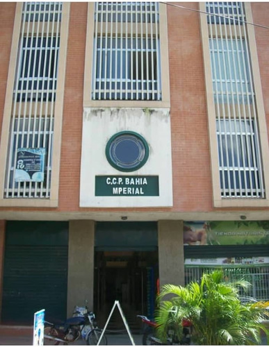 Imagen 3 de 4 de Excelente Local Comercial C.c Bahia Imperial
