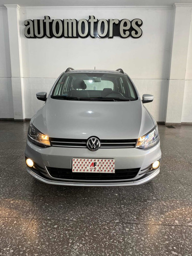 Imagen 2 de 15 de Volkswagen Suran 2016 1.6 Trendline //