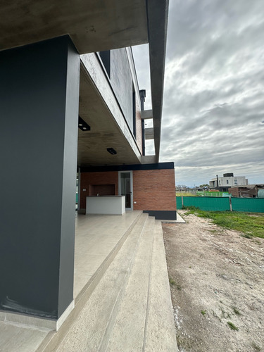 Casa En Venta En Country The Point, Yerba Buena