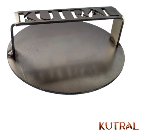 Imagen 4 de 8 de Plancha De 1 Hornalla + Tapa + 1 Espatula + 1 Smasher Kutral