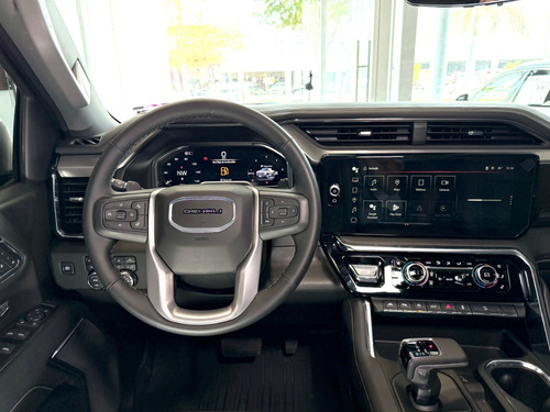 GMC Sierra 6.2 V8 Denali