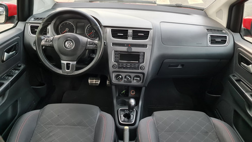 Volkswagen Fox 1.6 Vht Highline Total Flex I-motion 5p