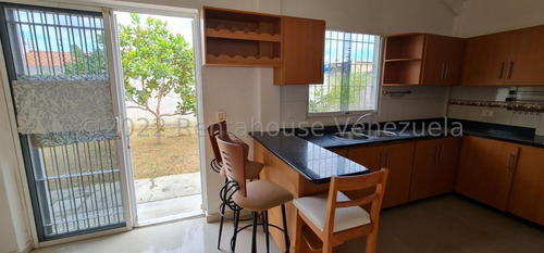 Imagen 13 de 21 de Leida Falcon Rentahouse Vende Townhouse En La Cumaca San Diego 23-642 Lf