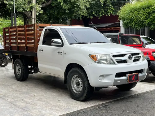 Toyota Hilux Estacas 2.7 Gasolina 4x2 D.c Std Modelo 2009