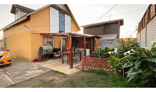 Casa Solida A Una Cuadra De Avenida Principal, Punta De Tra