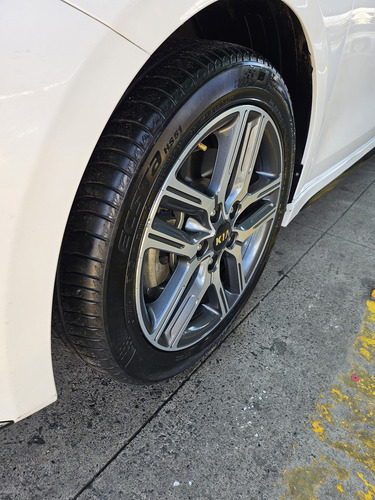 Kia Forte 2.0 Gt