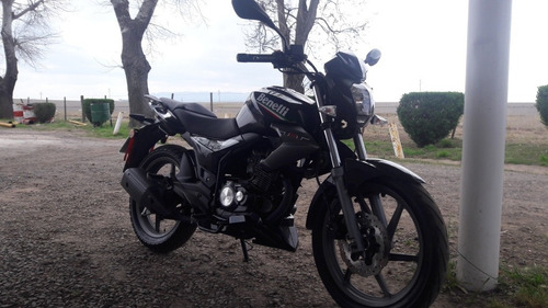 Imagen 3 de 8 de Benelli Tnt 15