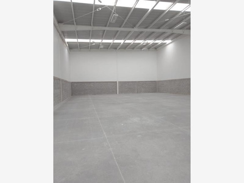 Imagen 2 de 12 de Bodega Industrial En Venta Palo Alto