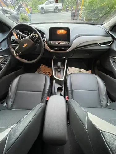 Chevrolet Onix 1.0T Premier Sedan At