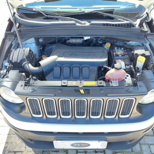 Imagem 8 de 8 de Jeep Renegade (1.8) - Sport Automático - 2017