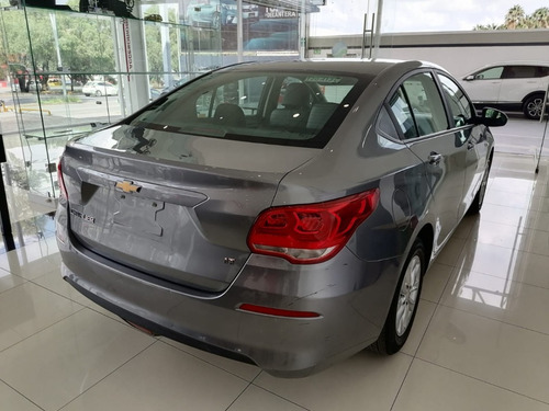 Imagen 8 de 15 de Chevrolet Cavalier Lt 2020