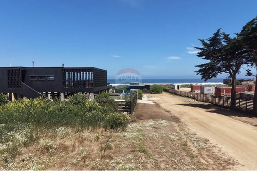 Terreno Exclusivo En Playa Hermosa