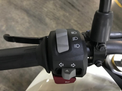 Imagen 7 de 10 de Bmw G 310r