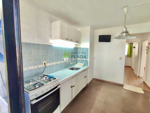 Imagen 6 de 15 de Venta Con Renta Incluída