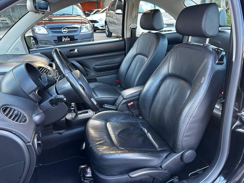 Volkswagen New Beetle 2.0 MI 8V GASOLINA 2P AUTOMÁTICO
