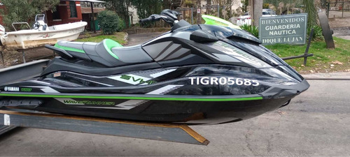 Imagen 11 de 21 de Yamaha Gp 1800r