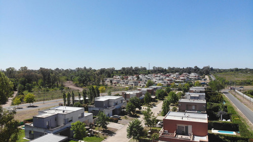 Lote A La Venta En Barrio Santa Sofía, Pilar Del Este