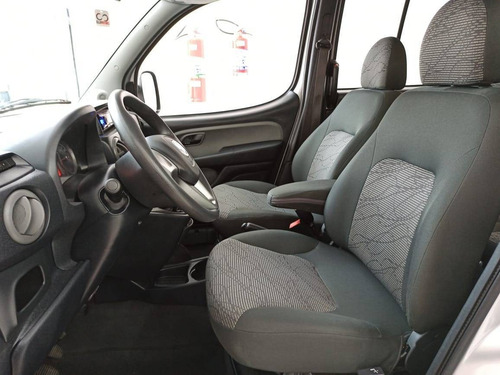 Fiat Doblò 1.8 Mpi Essence 7 Lugares