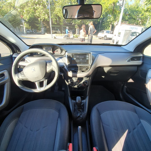 Peugeot208 Allure 1.6 2017 Prost