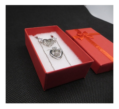 Imagen 2 de 10 de Collar Más Pulsera Plateada Te Amo En 100 Idiomas