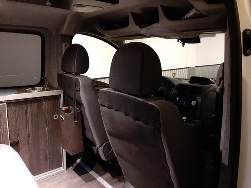 Imagen 3 de 8 de Peugeot Expert 2014 2.0 Hdi Confort