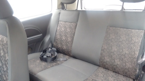 Fiat Uno Vivace 1.0 Flex 2012