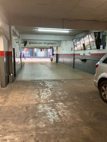 Imagen 2 de 10 de Venta De Cochera En Tribunales San Nicolas