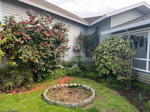 Casa En Venta De 6 Dorm. En Santo Domingo