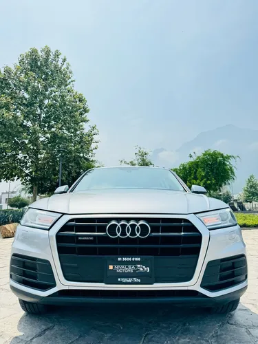 Audi Q5 2.0 L T Select Dsg