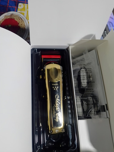 Máquina de cortar cabelo Wahl Magic Clip Gold sem fio