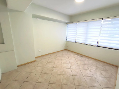 Se Vende Oficina Metro Alcántara Las Condes