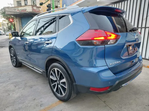 Nissan X-Trail 2.0 Exclusiv 2 Row Hybrid