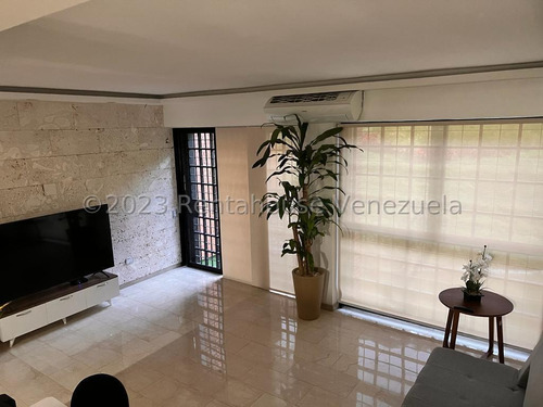 Tonwhouse En Alquiler - La Boyera - Andreina Castro - Mls #24-24599