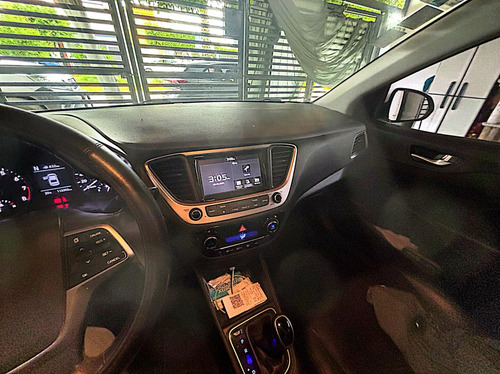 Hyundai Accent 1.6 Sedan Gl Mt