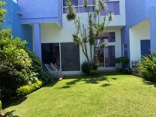 Casa En Venta En Fracc. Con Vigilancia. Lomas Tetela, Cuernavaca