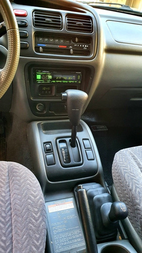 Suzuki Grand Vitara 2.0 At