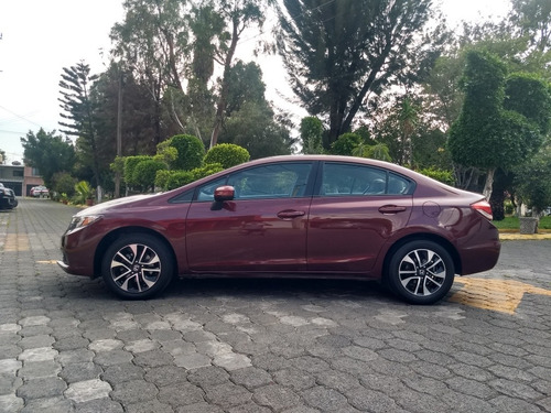 Imagen 7 de 15 de Honda Civic 1.8 Ex Sedan L4 Man Mt 2015