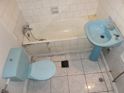 Se Vende Amplia Casa Esquina En Los Cerezos La Cisterna