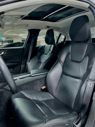 Volvo S60 2.0 T5 Momentum At